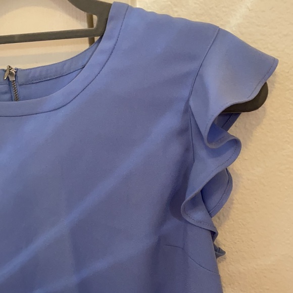 Blouse - Picture 2 of 3